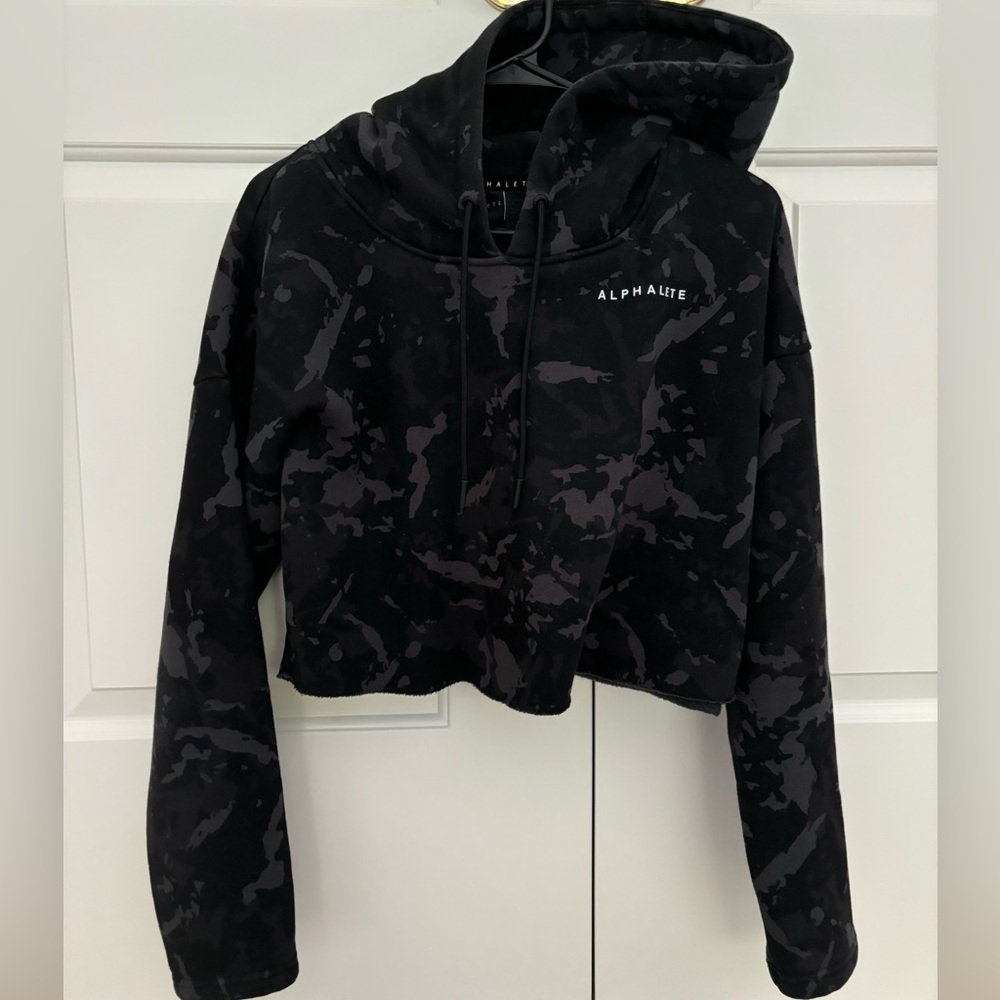 Alphalete Camo Cropped Hoodie Women’s Size Small